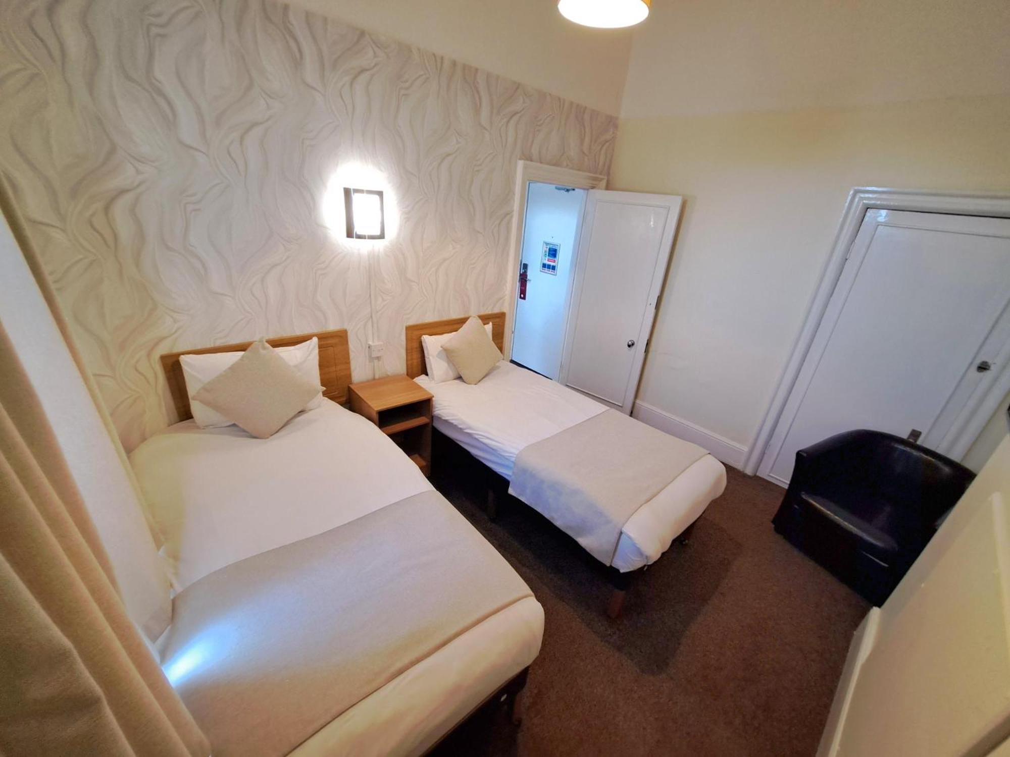 Prince Of Wales Hotel Southport Extérieur photo
