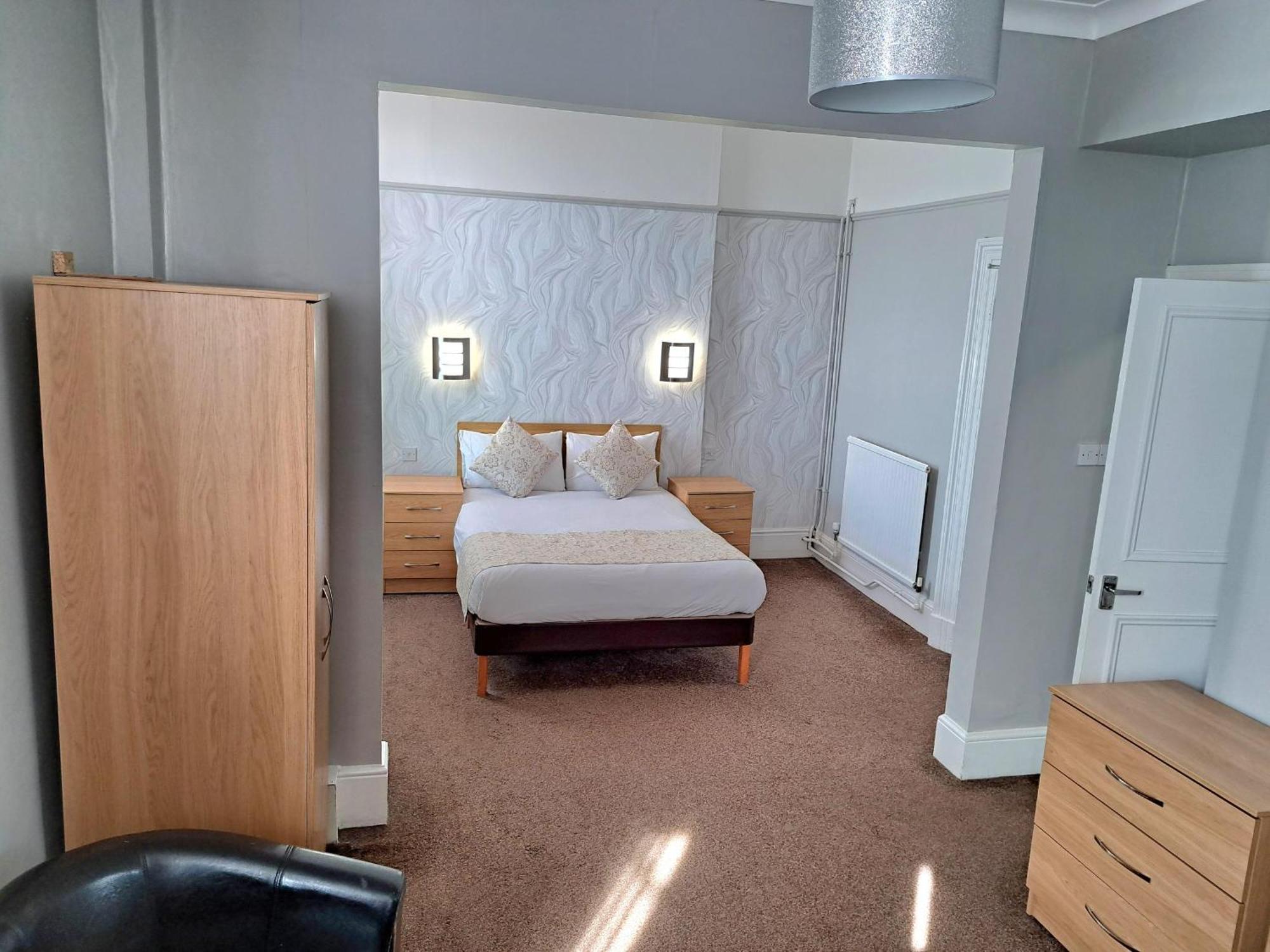Prince Of Wales Hotel Southport Extérieur photo