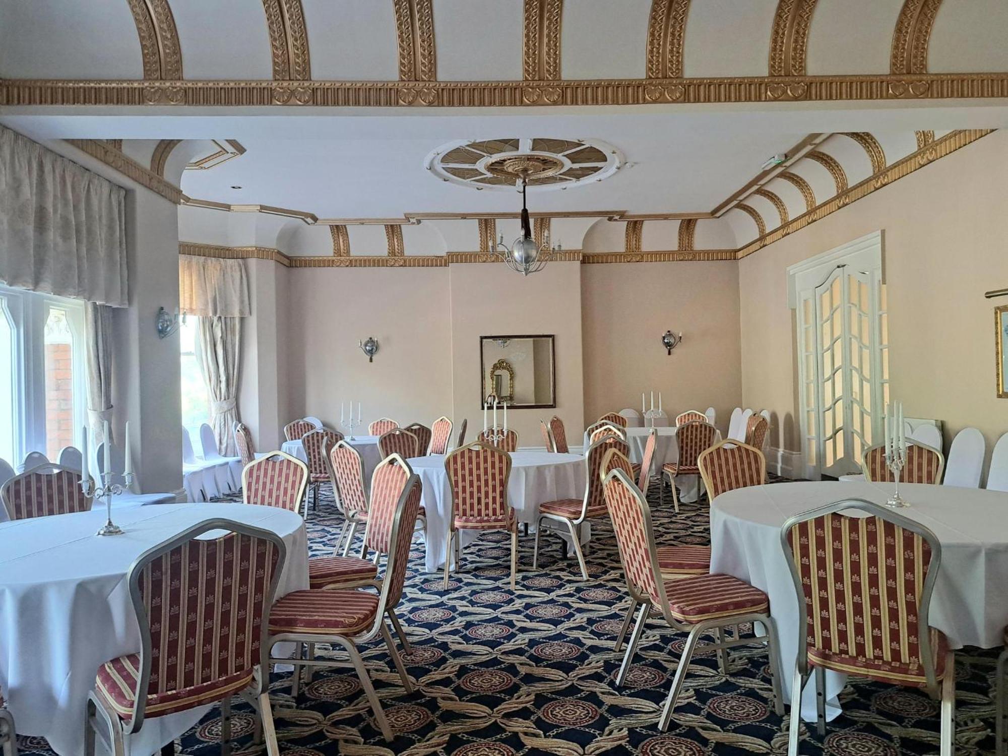 Prince Of Wales Hotel Southport Extérieur photo