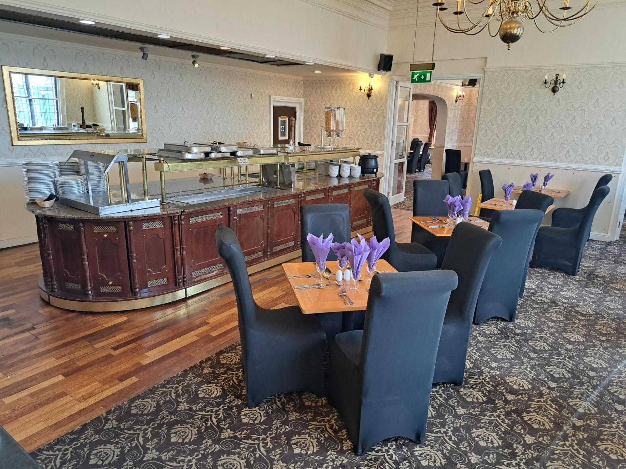 Prince Of Wales Hotel Southport Extérieur photo